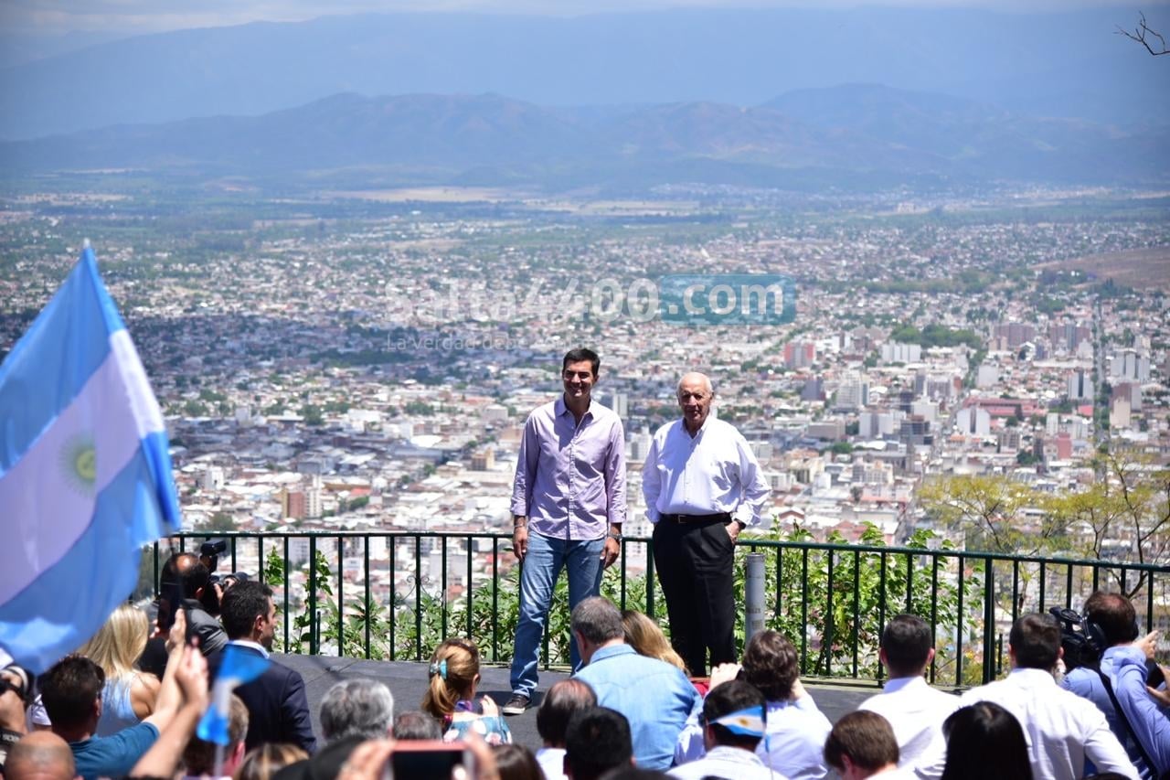 Cierre campaña Juan Manuel Urtubey Roberto Lavagna - Fuente: Salta 4400