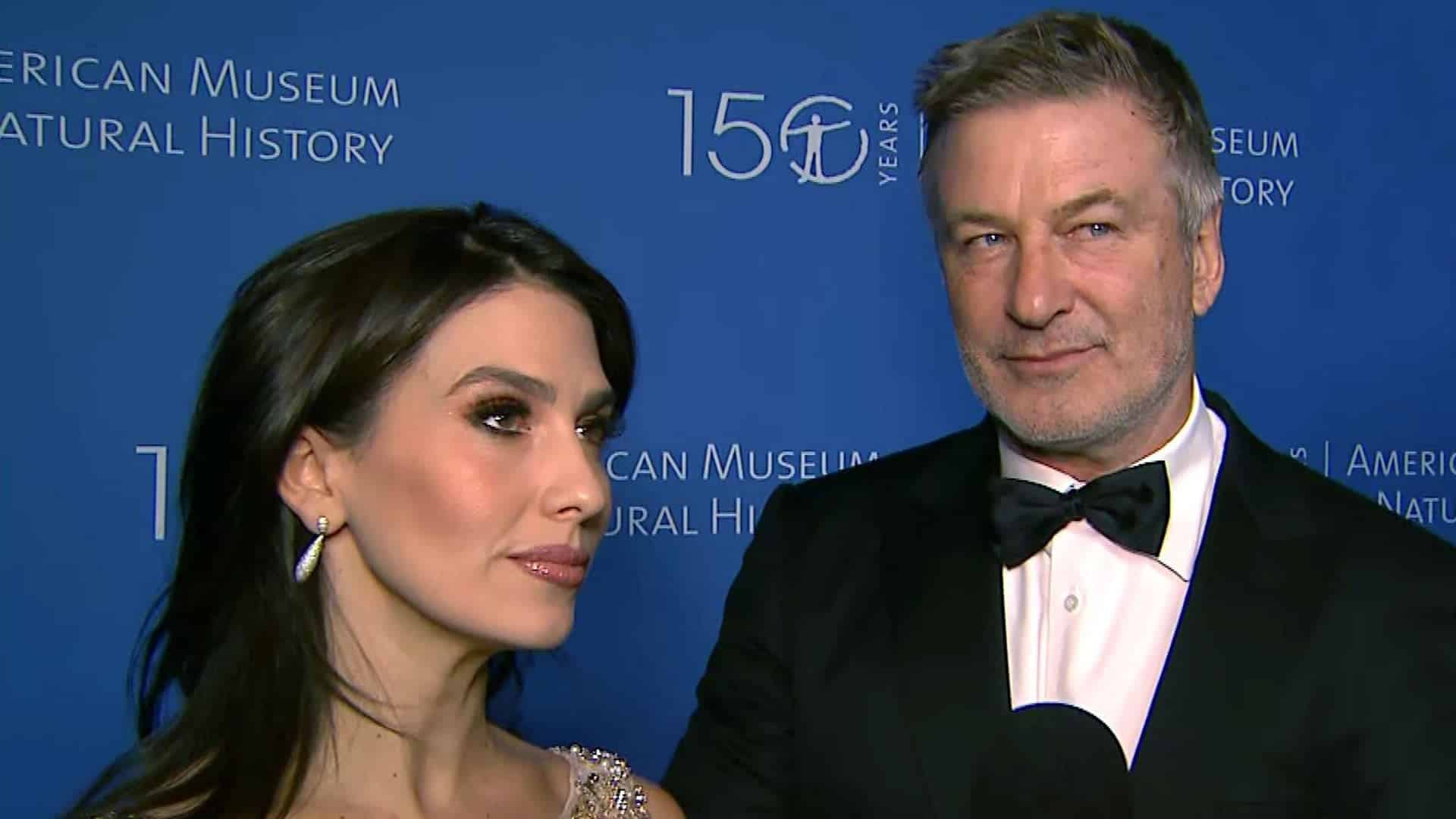 Hilaria Baldwin y Alec Baldwin